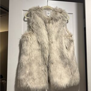 Faux Fur Vest in Cream